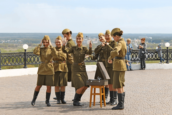«Песни военных лет»